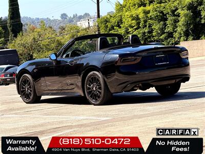 2017 FIAT 124 Spider Classica   - Photo 5 - Sherman Oaks, CA 91403-1701