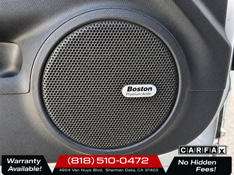 2012 Chevrolet Camaro SS - Photo 31 - Sherman Oaks, CA 91403-1701