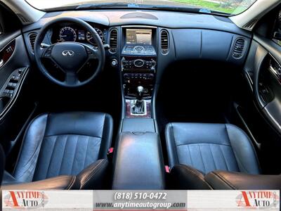 2017 INFINITI QX50   - Photo 11 - Sherman Oaks, CA 91403-1701