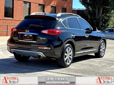 2017 INFINITI QX50   - Photo 8 - Sherman Oaks, CA 91403-1701