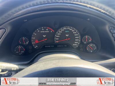 2001 Chevrolet Corvette   - Photo 11 - Sherman Oaks, CA 91403-1701