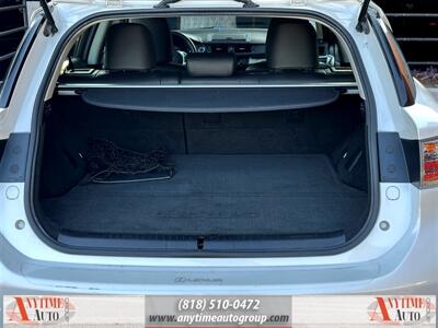 2012 Lexus CT 200h 200h   - Photo 20 - Sherman Oaks, CA 91403-1701