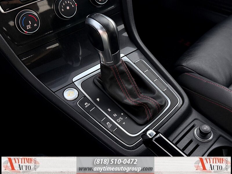 2015 Volkswagen Golf GTI 2.0T SE   - Photo 19 - Sherman Oaks, CA 91403-1701