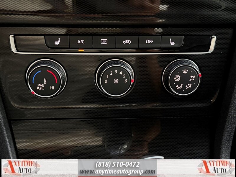 2015 Volkswagen Golf GTI 2.0T SE   - Photo 18 - Sherman Oaks, CA 91403-1701