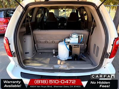 2003 Dodge Grand Caravan SE Wheelchair Accessible Mobility Van - Photo 23 - Sherman Oaks, CA 91403-1701