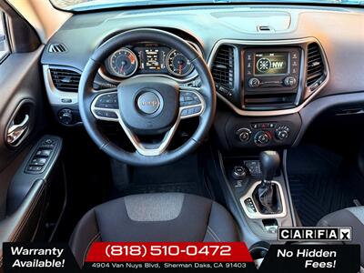 2017 Jeep Cherokee Altitude - Photo 11 - Sherman Oaks, CA 91403-1701