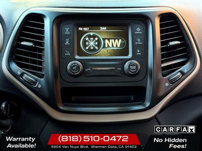 2017 Jeep Cherokee Altitude - Photo 16 - Sherman Oaks, CA 91403-1701