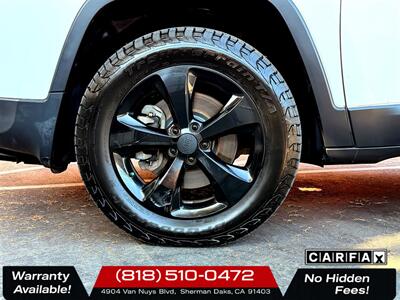 2017 Jeep Cherokee Altitude - Photo 25 - Sherman Oaks, CA 91403-1701