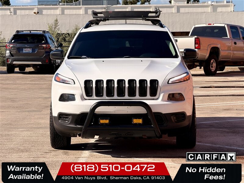 2017 Jeep Cherokee Altitude - Photo 2 - Sherman Oaks, CA 91403-1701