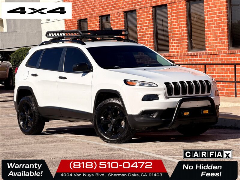 Bright White Clear Coat 2017 Jeep Cherokee Sport Altitude 4WD SUV / Crossover Four-Wheel Drive Automatic