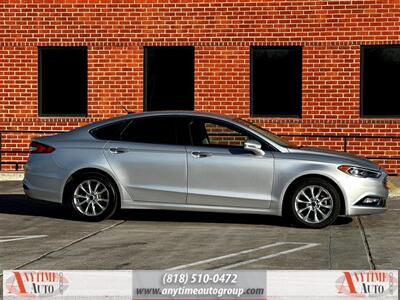 2017 Ford Fusion SE   - Photo 7 - Sherman Oaks, CA 91403-1701