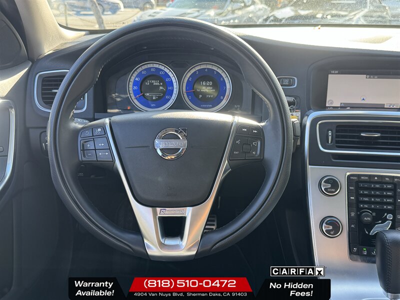 2012 Volvo S60 T6 R-Design   - Photo 8 - Sherman Oaks, CA 91403-1701