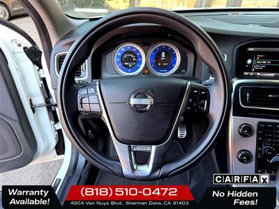 2012 Volvo S60 T6 R-Design - Photo 21 - Sherman Oaks, CA 91403-1701