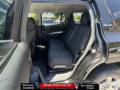 2019 GMC Acadia SLE-1   - Photo 7 - Sherman Oaks, CA 91403-1701