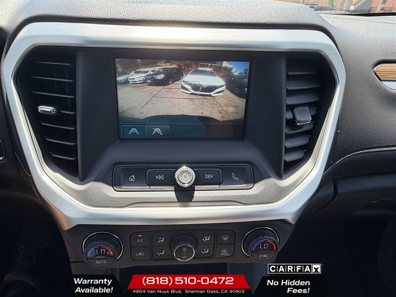 2019 GMC Acadia SLE-1   - Photo 13 - Sherman Oaks, CA 91403-1701