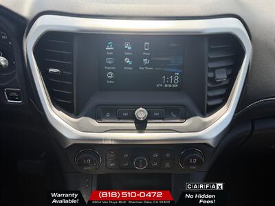 2019 GMC Acadia SLE-1   - Photo 12 - Sherman Oaks, CA 91403-1701