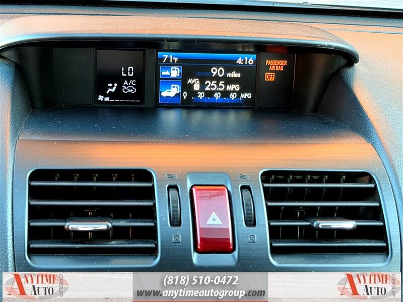 2014 Subaru XV Crosstrek 2.0i Hybrid Touring - Photo 16 - Sherman Oaks, CA 91403-1701