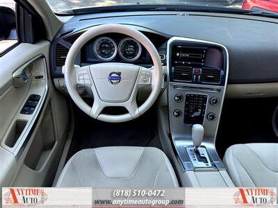 2012 Volvo XC60 3.2   - Photo 10 - Sherman Oaks, CA 91403-1701