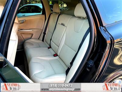 2012 Volvo XC60 3.2   - Photo 18 - Sherman Oaks, CA 91403-1701