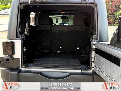 2014 Jeep Wrangler Unlimited Sport   - Photo 21 - Sherman Oaks, CA 91403-1701