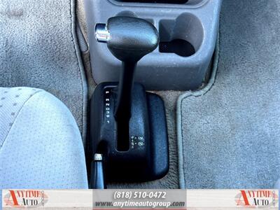 2003 Volkswagen EuroVan MV   - Photo 16 - Sherman Oaks, CA 91403-1701