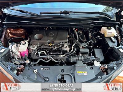 2021 Toyota Sienna XLE 8-Passenger   - Photo 34 - Sherman Oaks, CA 91403-1701