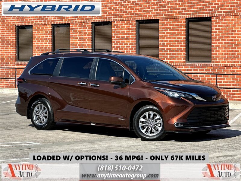 2021 Toyota Sienna XLE 8-Passenger - Photo 1 - Sherman Oaks, CA 91403-1701