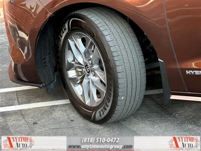 2021 Toyota Sienna XLE 8-Passenger   - Photo 36 - Sherman Oaks, CA 91403-1701