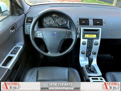 2011 Volvo S40 T5   - Photo 11 - Sherman Oaks, CA 91403-1701