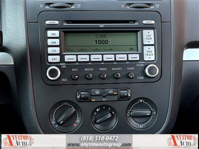 2009 Volkswagen GTI Base PZEV   - Photo 12 - Sherman Oaks, CA 91403-1701