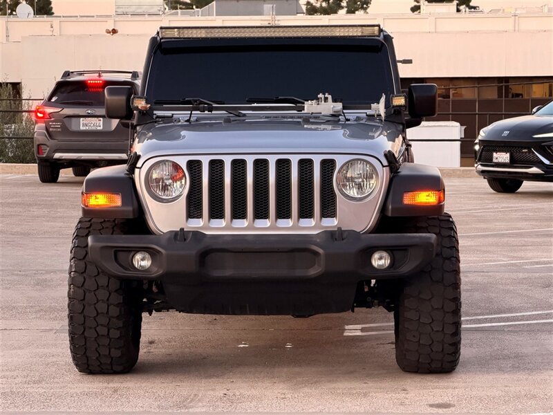 2019 Jeep Wrangler Unlimited Sport S   - Photo 2 - Sherman Oaks, CA 91403-1701