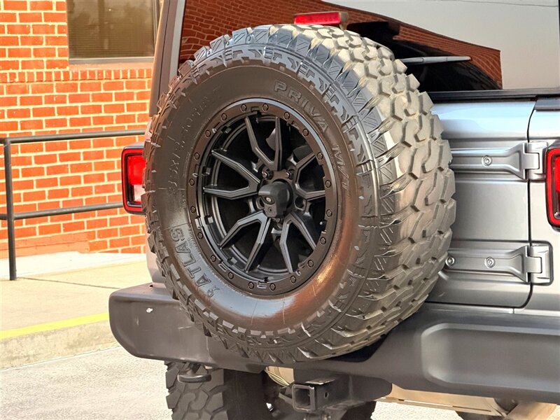 2019 Jeep Wrangler Unlimited Sport S   - Photo 23 - Sherman Oaks, CA 91403-1701