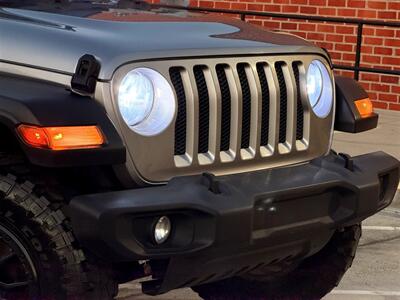 2019 Jeep Wrangler Unlimited Sport S   - Photo 28 - Sherman Oaks, CA 91403-1701