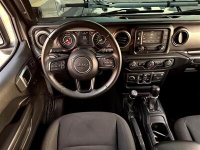 2019 Jeep Wrangler Unlimited Sport S   - Photo 11 - Sherman Oaks, CA 91403-1701