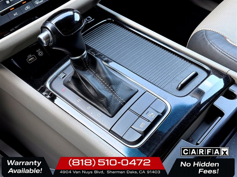 2015 Kia Sedona EX   - Photo 18 - Sherman Oaks, CA 91403-1701