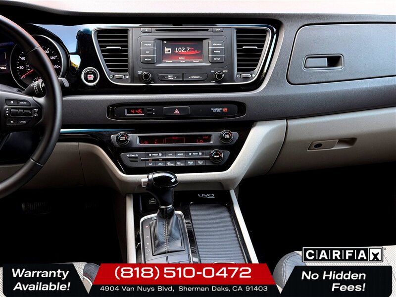 2015 Kia Sedona EX   - Photo 11 - Sherman Oaks, CA 91403-1701