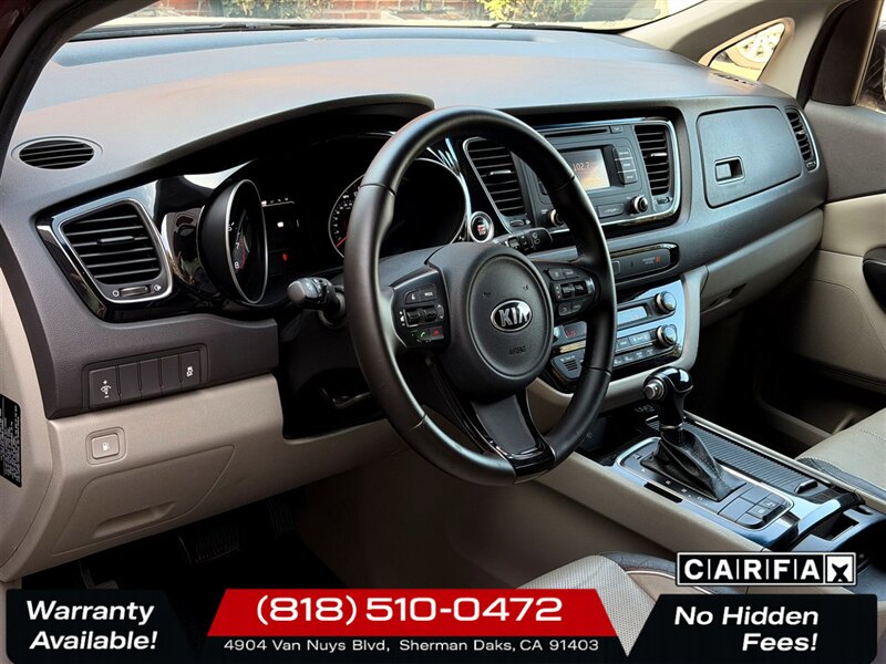 2015 Kia Sedona EX   - Photo 12 - Sherman Oaks, CA 91403-1701