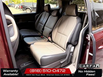 2015 Kia Sedona EX   - Photo 20 - Sherman Oaks, CA 91403-1701