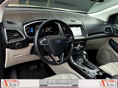 2017 Ford Edge Titanium   - Photo 13 - Sherman Oaks, CA 91403-1701