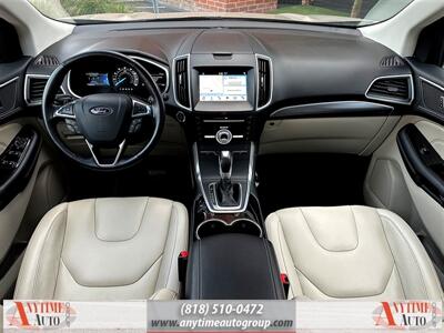 2017 Ford Edge Titanium   - Photo 10 - Sherman Oaks, CA 91403-1701