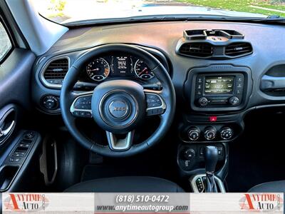 2016 Jeep Renegade Latitude 75th Anniversary Edition   - Photo 11 - Sherman Oaks, CA 91403-1701