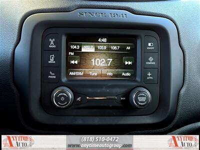 2016 Jeep Renegade Latitude 75th Anniversary Edition   - Photo 16 - Sherman Oaks, CA 91403-1701