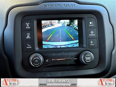 2016 Jeep Renegade Latitude 75th Anniversary Edition   - Photo 18 - Sherman Oaks, CA 91403-1701