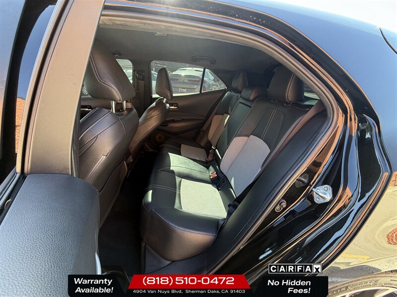 2020 Toyota Corolla Hatchback XSE   - Photo 6 - Sherman Oaks, CA 91403-1701