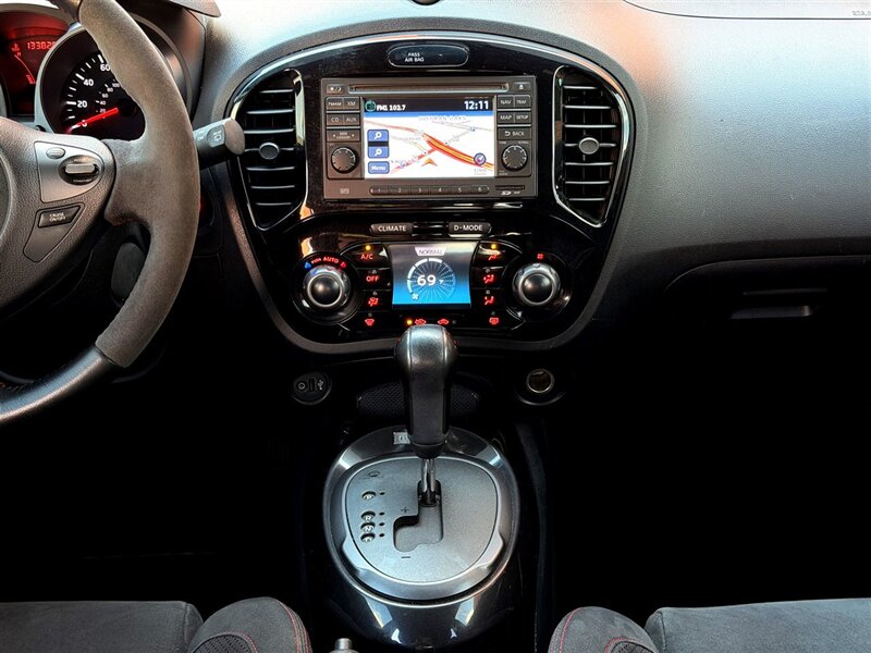 2013 Nissan JUKE NISMO   - Photo 12 - Sherman Oaks, CA 91403-1701