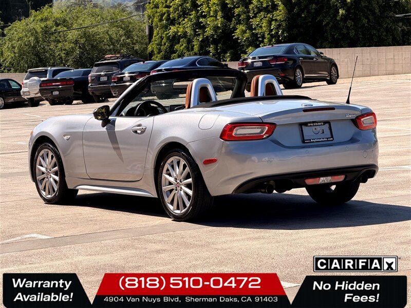 2018 FIAT 124 Spider Lusso   - Photo 5 - Sherman Oaks, CA 91403-1701