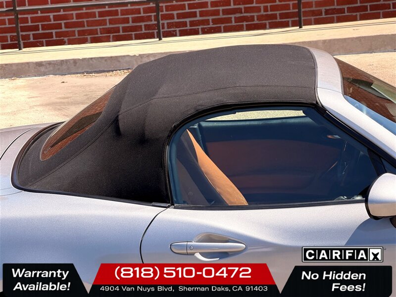 2018 FIAT 124 Spider Lusso   - Photo 13 - Sherman Oaks, CA 91403-1701