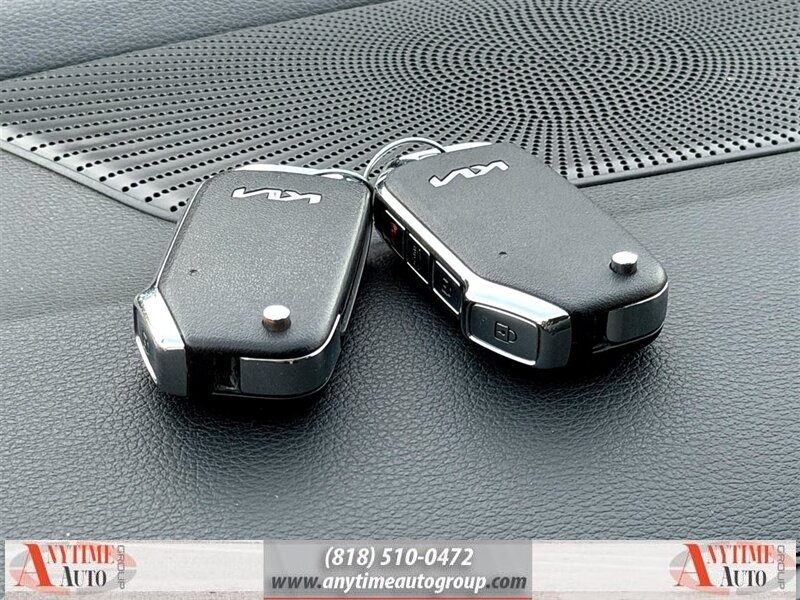 2023 Kia Forte LXS   - Photo 24 - Sherman Oaks, CA 91403-1701