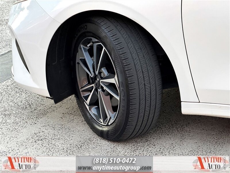 2023 Kia Forte LXS   - Photo 30 - Sherman Oaks, CA 91403-1701