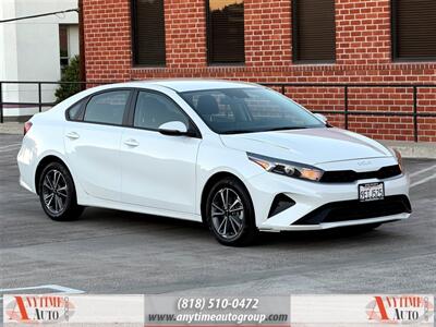 2023 Kia Forte LXS   - Photo 9 - Sherman Oaks, CA 91403-1701